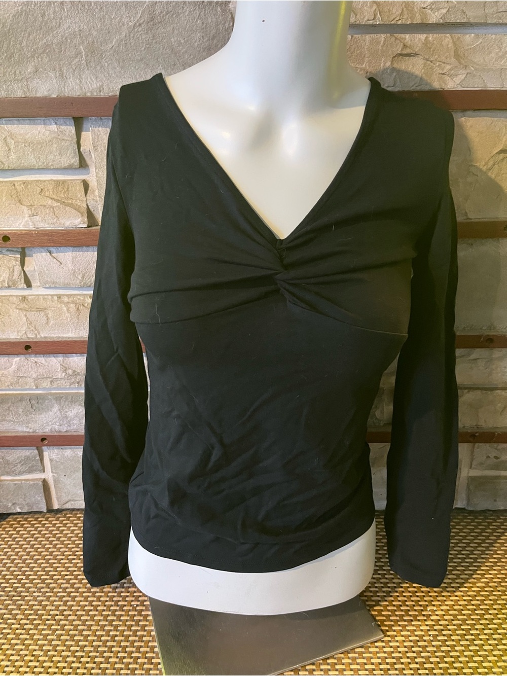 Madewell Black V Neck Shirt Size Small
